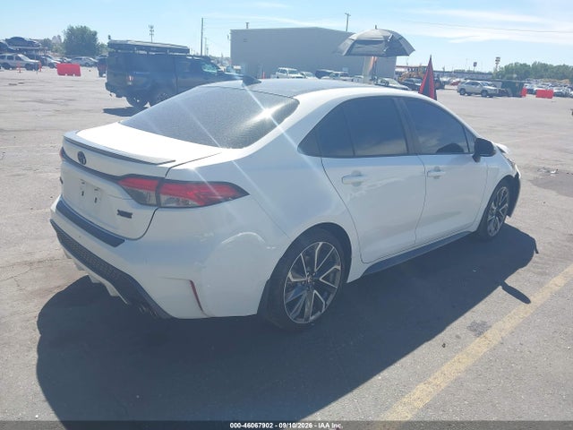 46067902 :رقم المزاد ، 5YFT4MCE4NP107257 vin ، 2022 Toyota Corolla Xse مزاد بيع