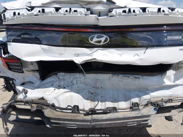 Продажа на аукционе авто 2024 Hyundai Sonata Hybrid Limited, vin: KMHL54JJ3RA102571, номер лота: 46067917