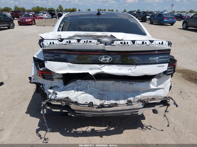 Продажа на аукционе авто 2024 Hyundai Sonata Hybrid Limited, vin: KMHL54JJ3RA102571, номер лота: 46067917