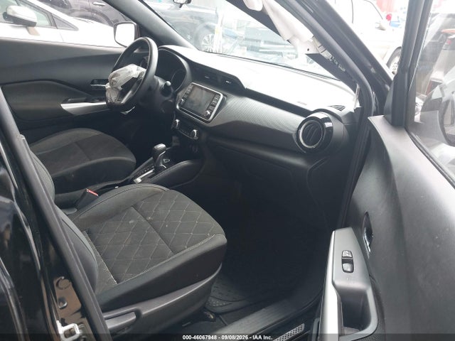 3N1CP5CU9KL561505 Nissan KICKS SV