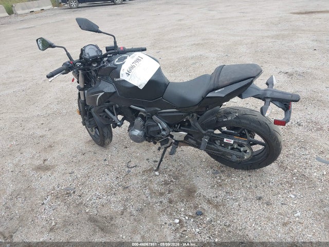 Kawasaki Er650 G 2017 JKAEREG14HDA01435 Image 12