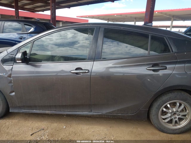 Продаж на аукціоні авто 2016 Toyota Prius Two Eco, vin: JTDKARFU1G3512430, номер лоту: 46068024
