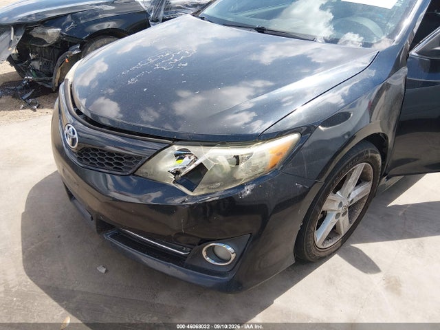46068032 :رقم المزاد ، 4T1BF1FK5CU192885 vin ، 2012 Toyota Camry Se مزاد بيع