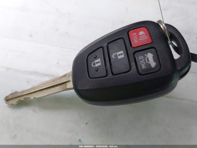 Toyota COROLLA LE 2018 2T1BURHE9JC981535 Image 11