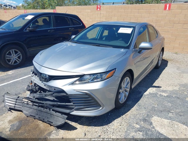 Toyota CAMRY LE 2023 4T1C11AK3PU825383 Image 2
