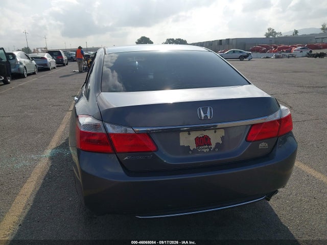 46068084 :رقم المزاد ، 1HGCR2E37FA252706 vin ، 2015 Honda Accord Lx مزاد بيع