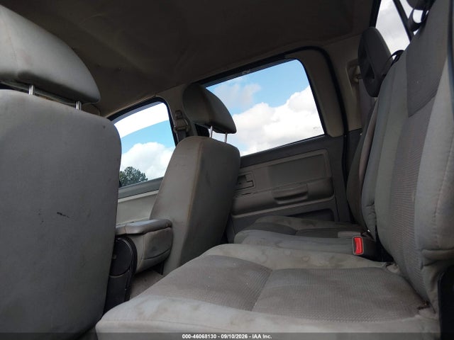 2005 Dodge Dakota Slt მანქანა იყიდება აუქციონზე, vin: 1D7HE48N35S205583, აუქციონის ნომერი: 46068130