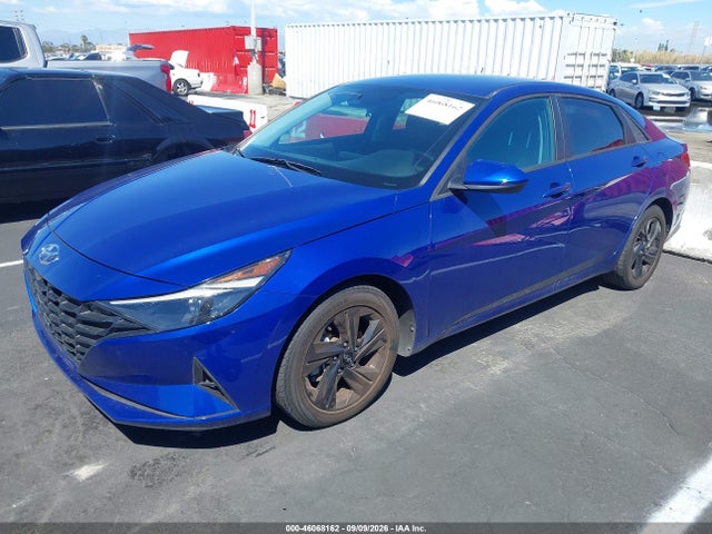 5NPLM4AG2MH000319 Hyundai ELANTRA SEL