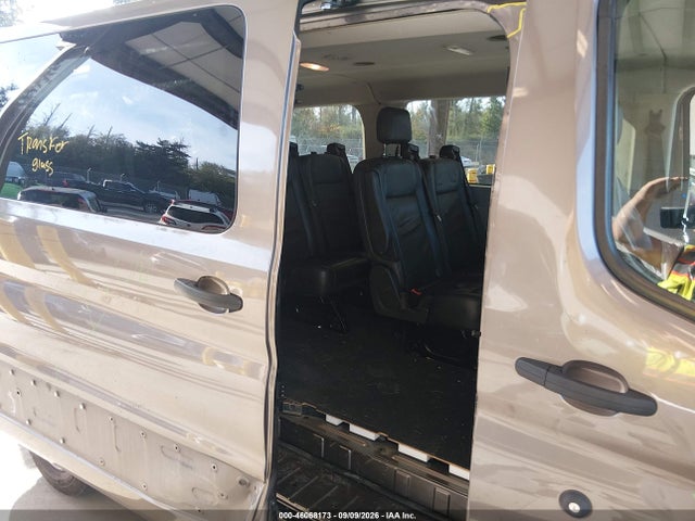 1FMZK1YG4JKA80882 Ford Transit-150 Xlt