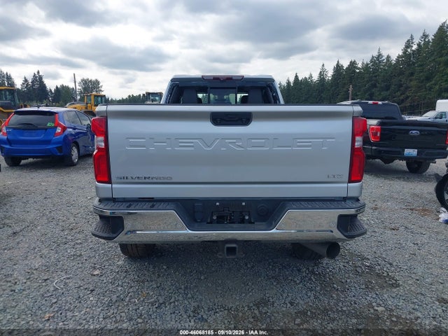 46068185 :رقم المزاد ، 1GC4YUEY1NF355215 vin ، 2022 Chevrolet Silverado 3500hd 4wd  Long Bed Ltz مزاد بيع