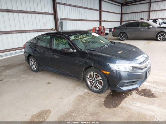 46068193 :رقم المزاد ، 19XFC2F55HE002412 vin ، 2017 Honda Civic Lx مزاد بيع