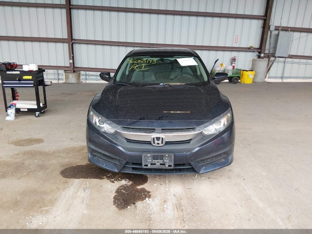 2017 Honda Civic Lx მანქანა იყიდება აუქციონზე, vin: 19XFC2F55HE002412, აუქციონის ნომერი: 46068193
