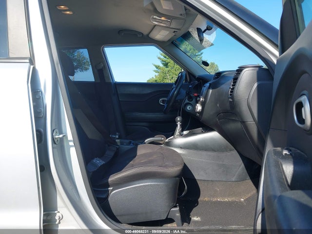 Продажа на аукционе авто 2017 Kia Soul, vin: KNDJN2A24H7415231, номер лота: 46068231