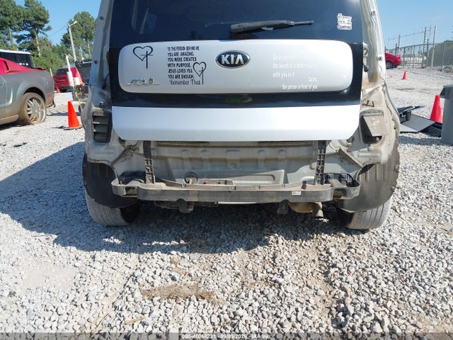 Продажа на аукционе авто 2017 Kia Soul, vin: KNDJN2A24H7415231, номер лота: 46068231