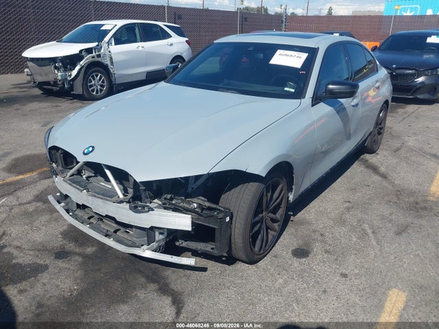 BMW 330I 2023 3MW69FF03P8D06410 Image 2