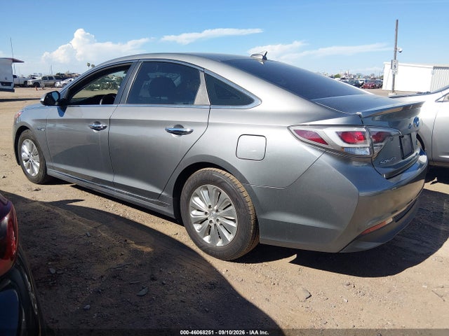 KMHE24L3XHA063783 Hyundai Sonata Hybrid Se
