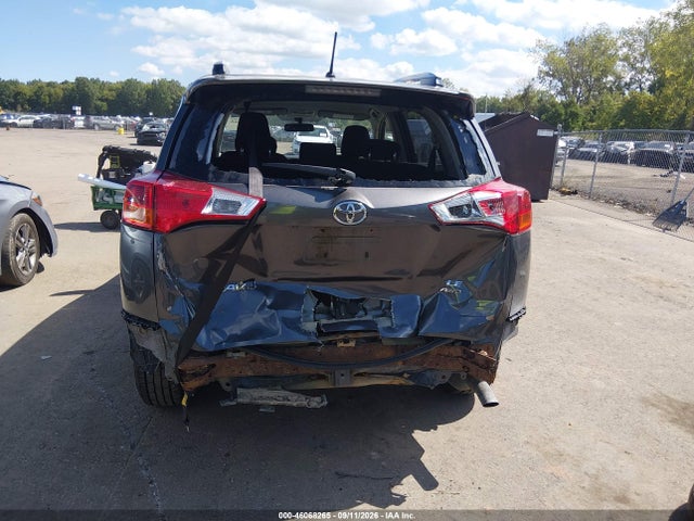 2014 Toyota Rav4 Le მანქანა იყიდება აუქციონზე, vin: JTMBFREV4ED056121, აუქციონის ნომერი: 46068265