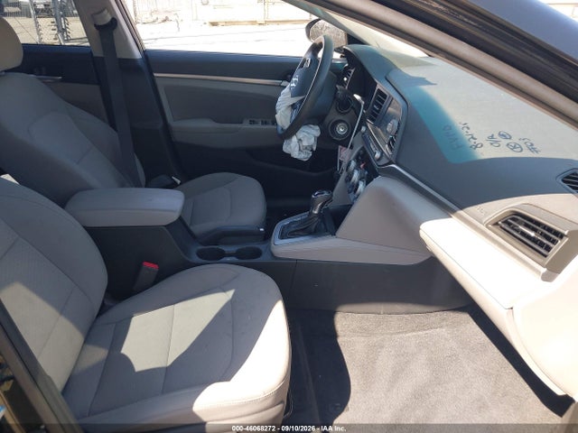 Hyundai ELANTRA SEL 2019 5NPD84LF1KH491394 Image 5