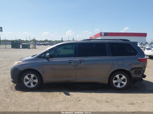 Продажа на аукционе авто 2015 Toyota Sienna Le 8 Passenger, vin: 5TDKK3DC0FS664216, номер лота: 46068340