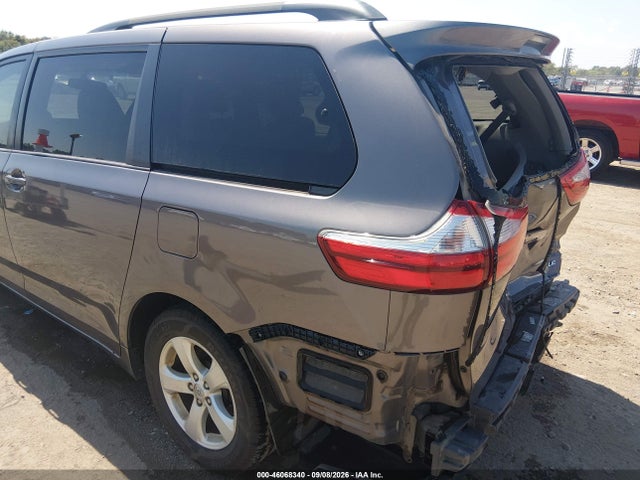 Продажа на аукционе авто 2015 Toyota Sienna Le 8 Passenger, vin: 5TDKK3DC0FS664216, номер лота: 46068340