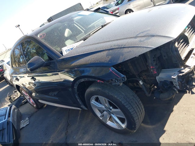 WA1ANAFY8J2023003 Audi Q5 2.0t Premium/2.0t Tech Premium