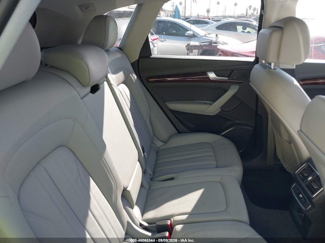 WA1ANAFY8J2023003 Audi Q5 2.0t Premium/2.0t Tech Premium