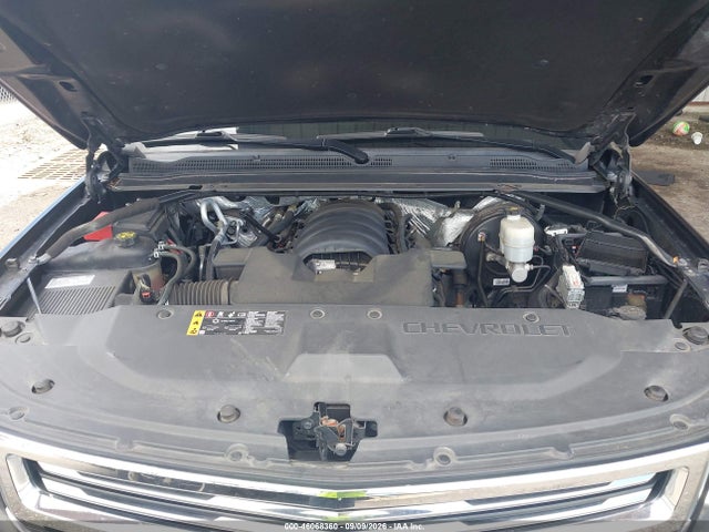 Продаж на аукціоні авто 2017 Chevrolet Suburban Premier, vin: 1GNSCJKCXHR146093, номер лоту: 46068360