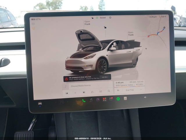 Продажа на аукционе авто 2023 Tesla Model Y Awd/long Range Dual Motor All-wheel Drive, vin: 7SAYGDEE1PF751648, номер лота: 46068418