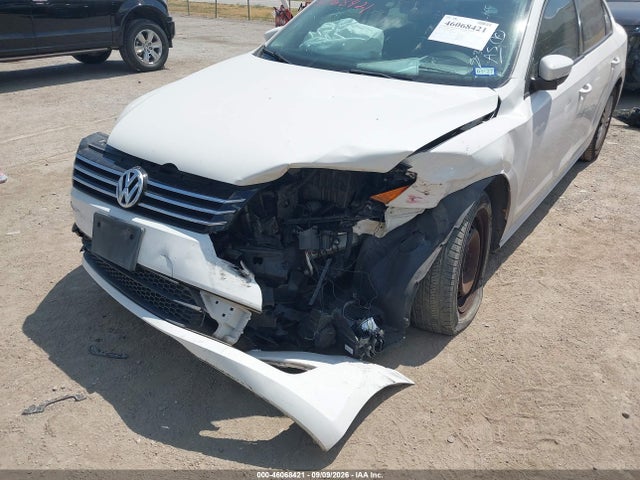 46068421 :رقم المزاد ، 1VWAS7A3XEC039598 vin ، 2014 Volkswagen Passat 1.8t S مزاد بيع