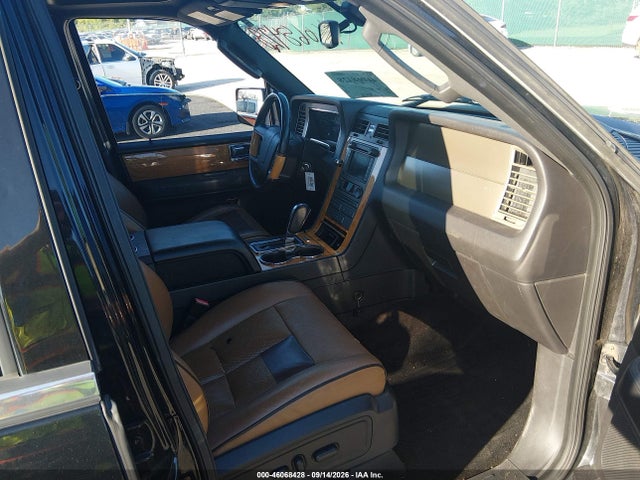 Продаж на аукціоні авто 2013 Lincoln Navigator L, vin: 5LMJJ3J5XDEL05858, номер лоту: 46068428