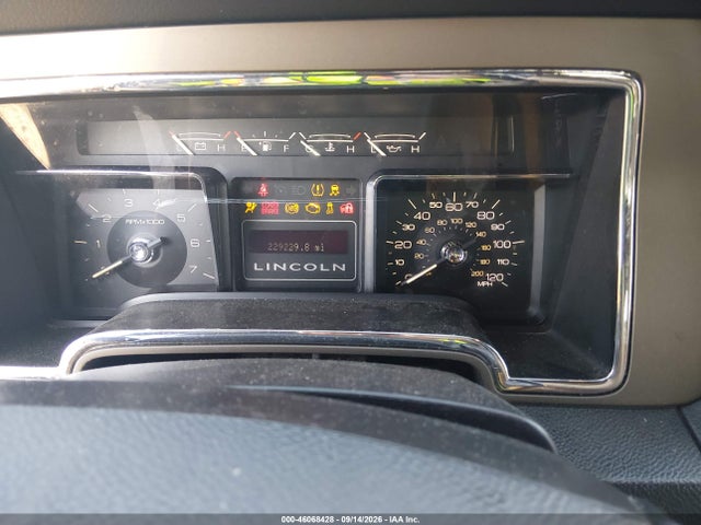 Продаж на аукціоні авто 2013 Lincoln Navigator L, vin: 5LMJJ3J5XDEL05858, номер лоту: 46068428