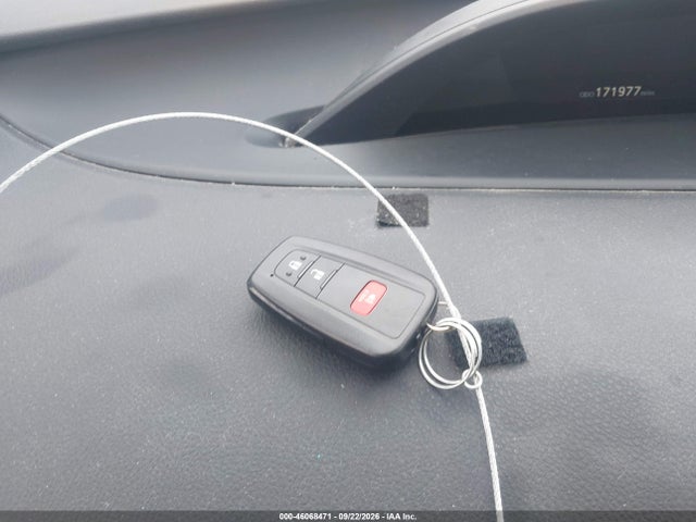 Toyota PRIUS XLE 2019 JTDKARFUXK3088058 Image 11