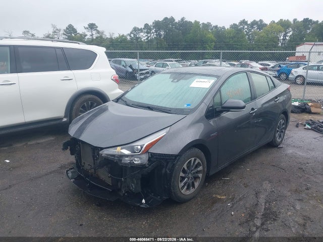 Toyota PRIUS XLE 2019 JTDKARFUXK3088058 Image 2