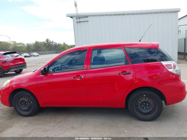 Auction sale of the 2005 Toyota Matrix, vin: 2T1KR32E65C484889, lot number: 46068482