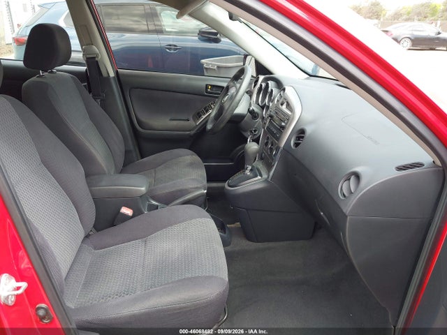 Auction sale of the 2005 Toyota Matrix, vin: 2T1KR32E65C484889, lot number: 46068482