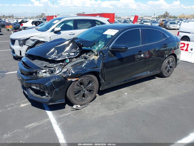 Honda CIVIC EX 2018 SHHFK7H52JU431485 Image 2