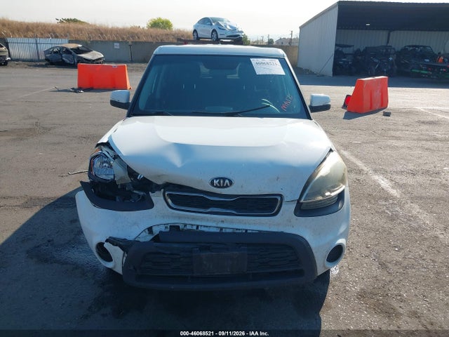 Продажа на аукционе авто 2013 Kia Soul +, vin: KNDJT2A63D7557279, номер лота: 46068521