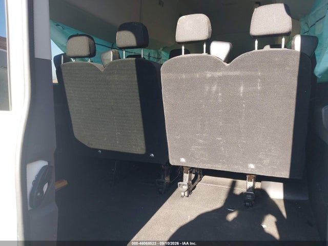 Ford Transit-350 Passenger Van Xlt 2021 1FBVU4XG2MKA19703 Image 14