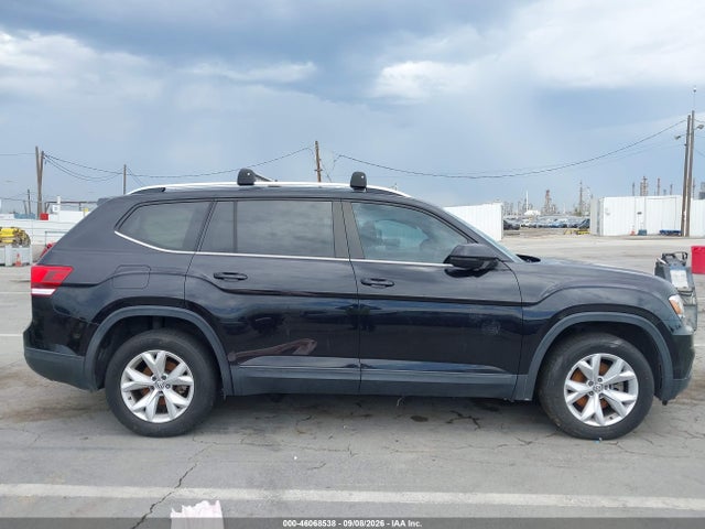 Продаж на аукціоні авто 2018 Volkswagen Atlas 3.6l V6 Se, vin: 1V2CR2CAXJC571884, номер лоту: 46068538