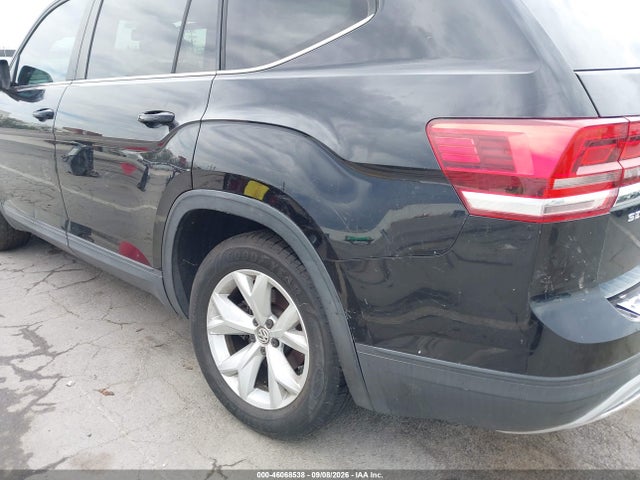 Продаж на аукціоні авто 2018 Volkswagen Atlas 3.6l V6 Se, vin: 1V2CR2CAXJC571884, номер лоту: 46068538