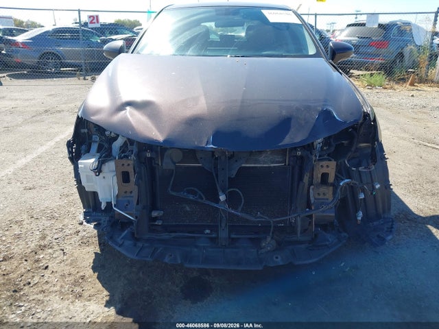 2012 Lexus Ct 200h Premium მანქანა იყიდება აუქციონზე, vin: JTHKD5BHXC2110607, აუქციონის ნომერი: 46068586