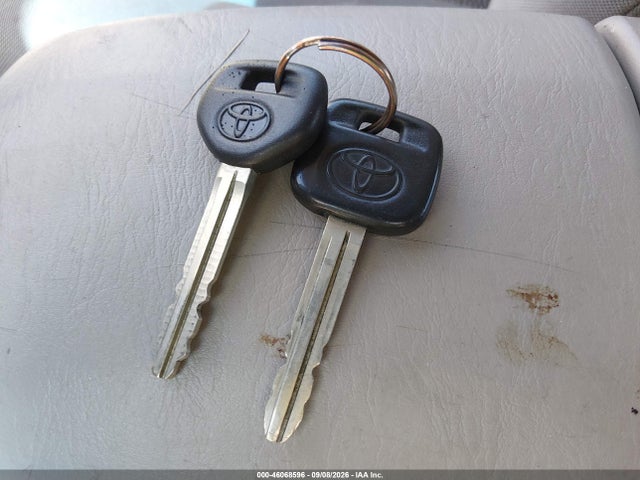 2004 Toyota Rav4 მანქანა იყიდება აუქციონზე, vin: JTEGD20V440036706, აუქციონის ნომერი: 46068596