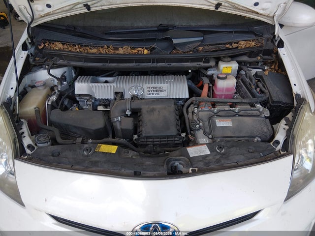Toyota Prius Two 2015 JTDKN3DU0F0453178 Image 10
