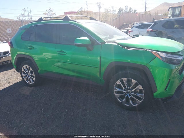 Toyota Rav4 Xle Premium 2022 2T3A1RFV5NW321432 Image 13