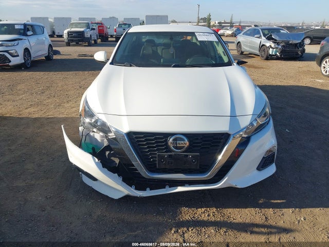 46068617 :رقم المزاد ، 1N4BL4BV0LC163935 vin ، 2020 Nissan Altima S Fwd مزاد بيع