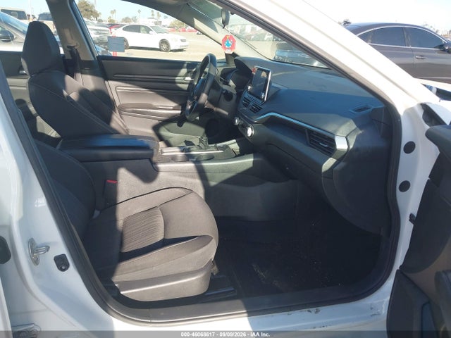46068617 :رقم المزاد ، 1N4BL4BV0LC163935 vin ، 2020 Nissan Altima S Fwd مزاد بيع