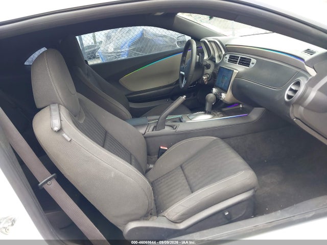 Продаж на аукціоні авто 2015 Chevrolet Camaro 2ls, vin: 2G1FB1E39F9251569, номер лоту: 46068644