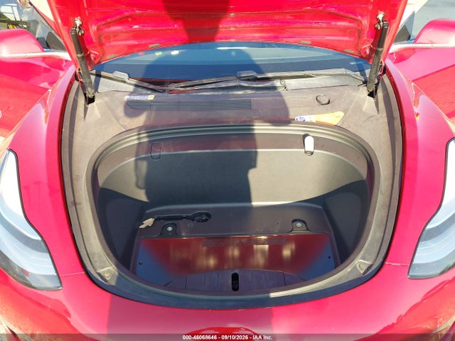 Tesla Model 3 Long Range/mid Range 2018 5YJ3E1EA5JF005302 Image 10