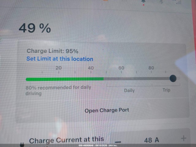 Tesla Model 3 Long Range/mid Range 2018 5YJ3E1EA5JF005302 Image 17