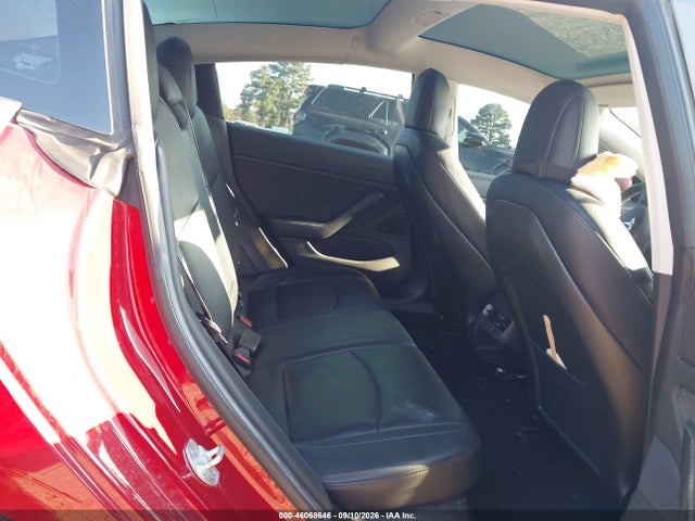 Tesla Model 3 Long Range/mid Range 2018 5YJ3E1EA5JF005302 Image 8